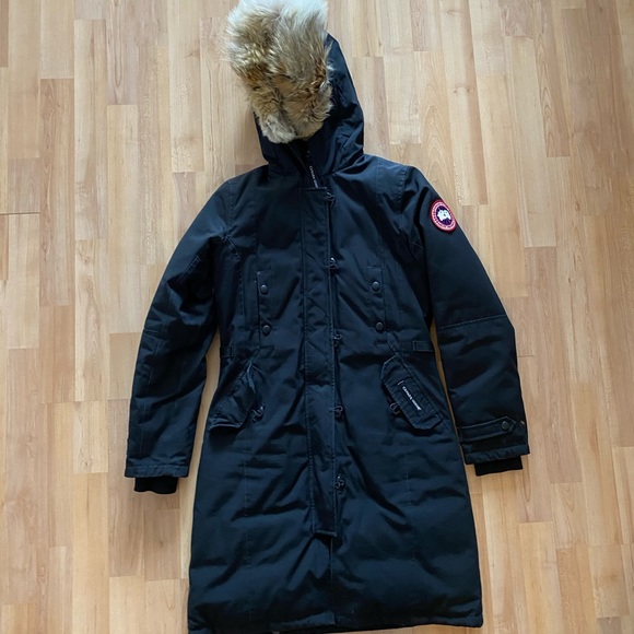 Canada Goose Authentic Kensington Jacket - Picture 2 of 13